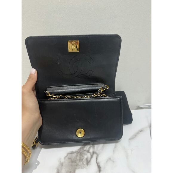 Chanel CC Vintage Mini Full Flap Bag Black Lambskin - Excellent Condition - Picture 4 of 9